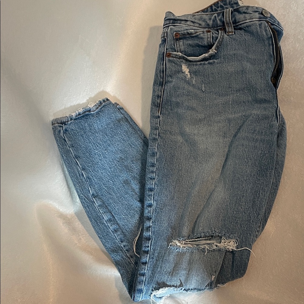 Abercrombie & Fitch Distressed High Rise Curve Love Jeans